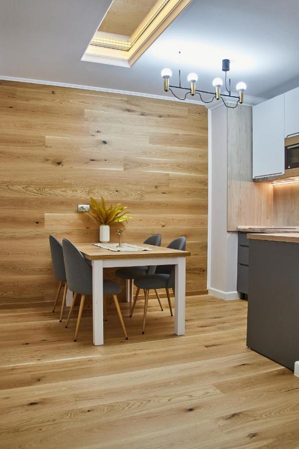 Apartament Travel La Casa Piano House,Cu Parcare アルバ・ユリア エクステリア 写真